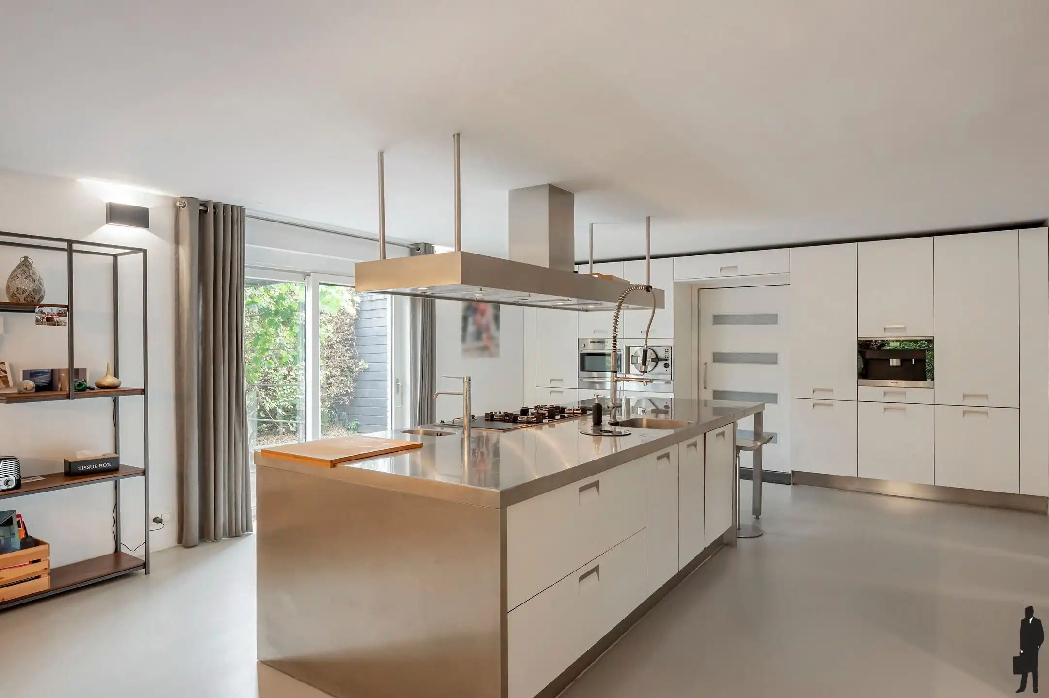 Moderne woning met 332m² bewoonbare oppervlakte foto 37