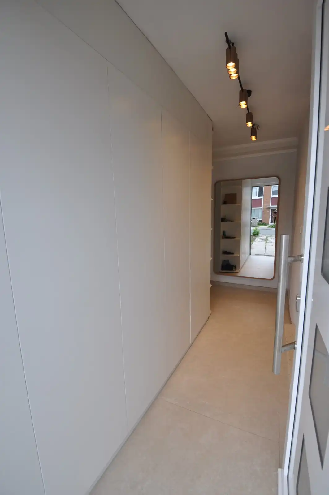 Instapklare woning op een rustige ligging te Zandvoorde foto 3
