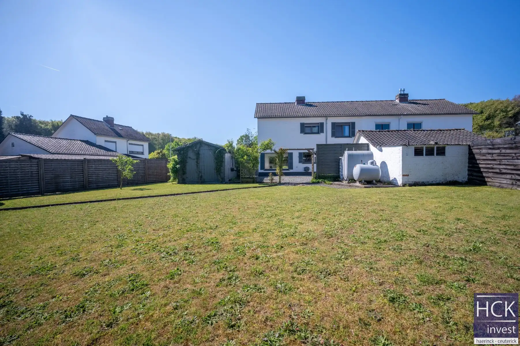 KRUISHOUTEM - Ruime halfopen woning op 674 m² met 4 SLPK., aan het Lozerbos! foto 12