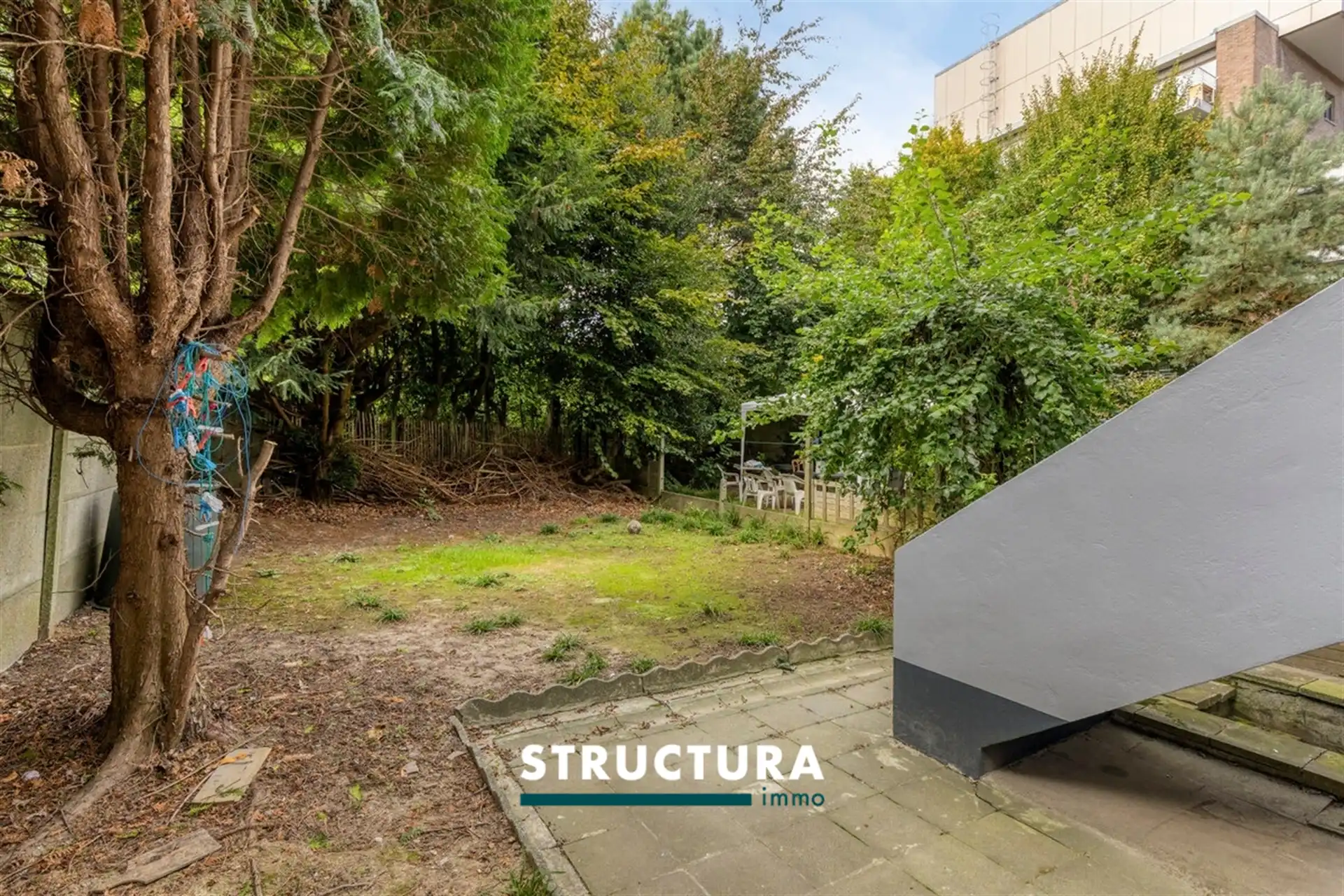 Gerenoveerd appartement met tuin op centrale ligging foto 13