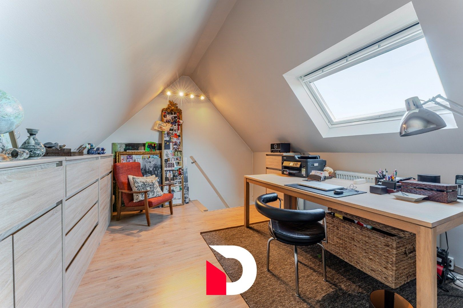 Charmante halfopen en instapklare woning in centrum Moerkerke foto 19