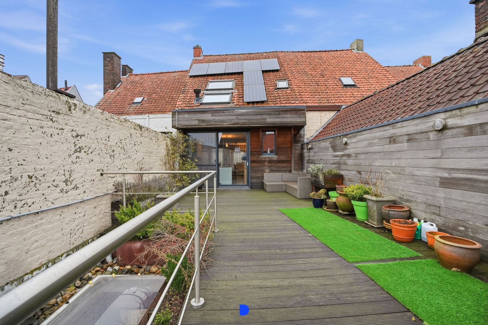 Veelzijdige rijwoning met 2 garages in het centrum van Tielt! foto 17