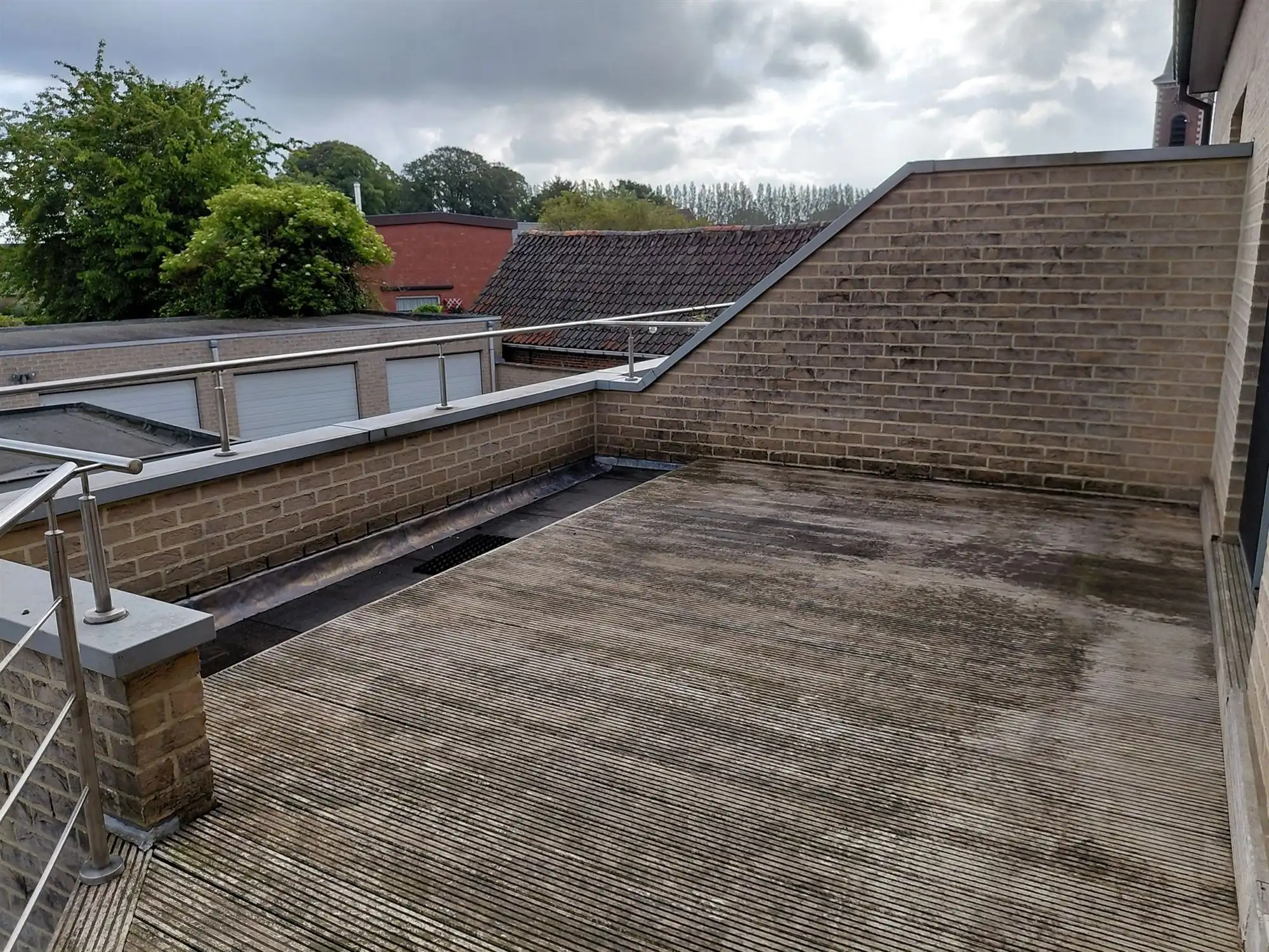 Appartement met 2 slaapkamers, 2 terrassen en garage foto 15