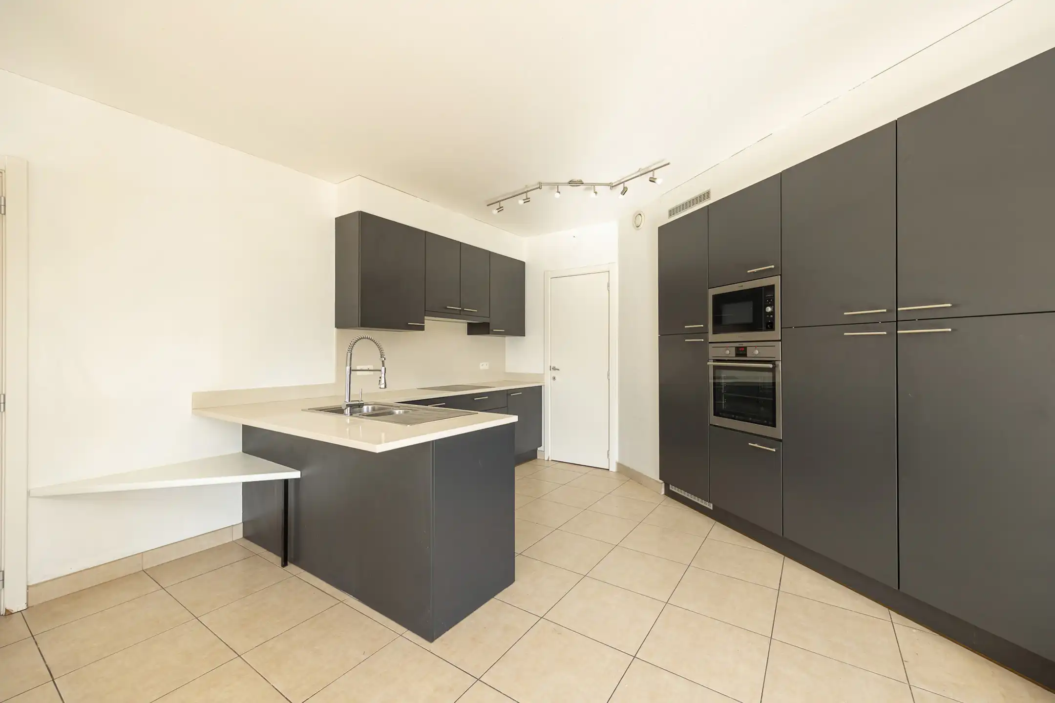 Appartement met 2 slaapkamers en 2 terrassen foto 5