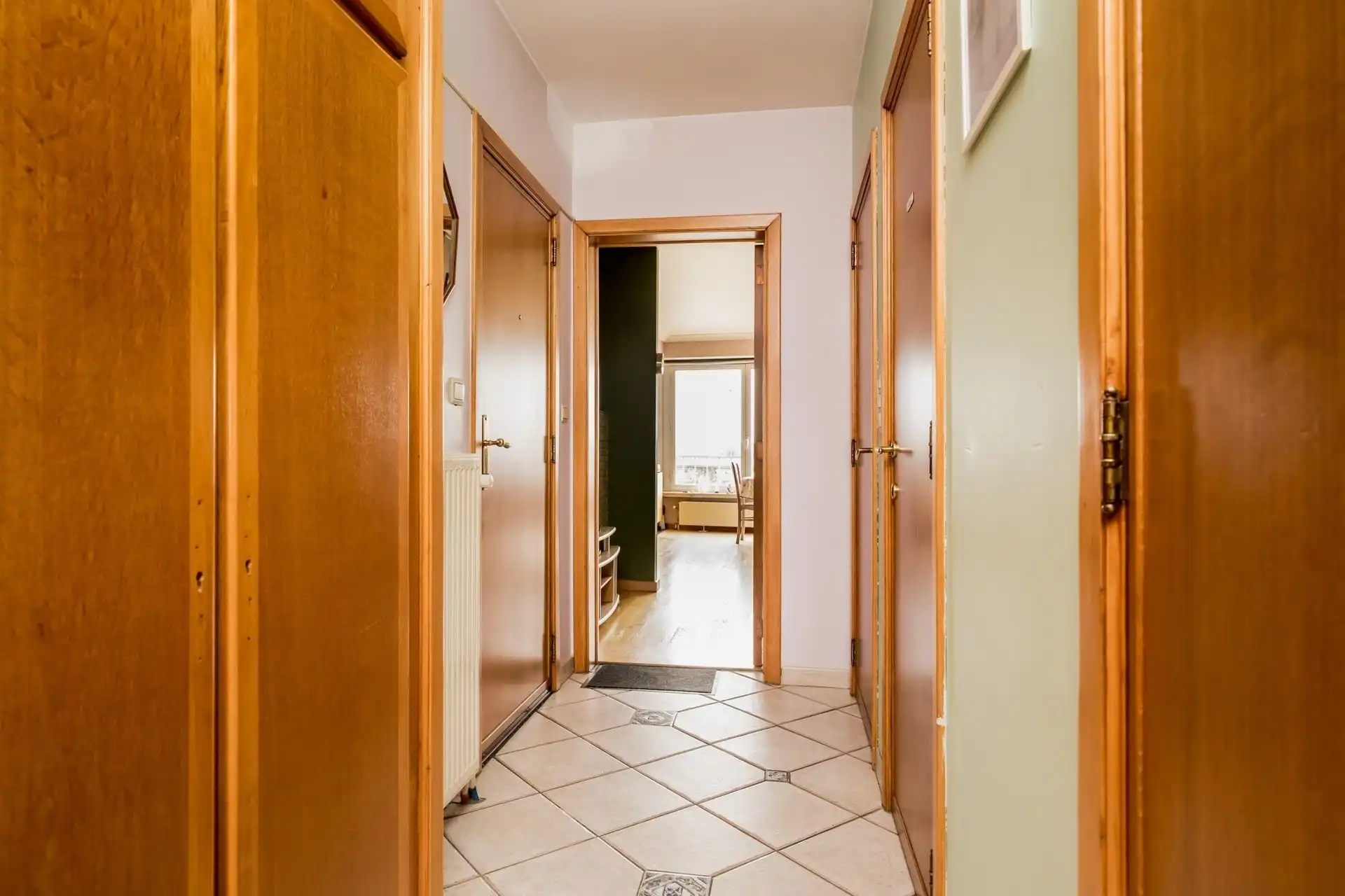 Appartement op de 5de verdieping nabij station. foto 8