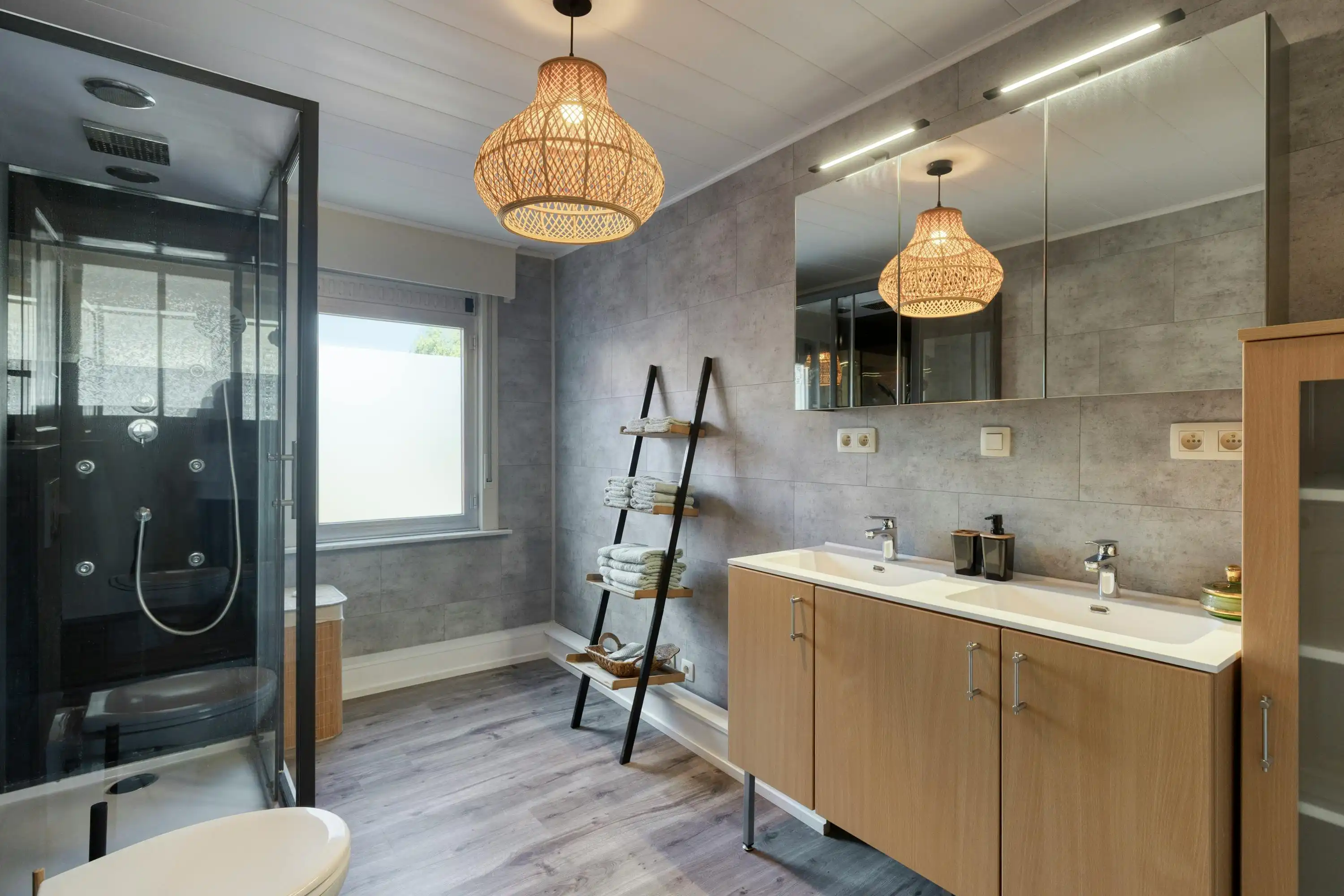 Zeer leuke woning te Izegem  foto 10