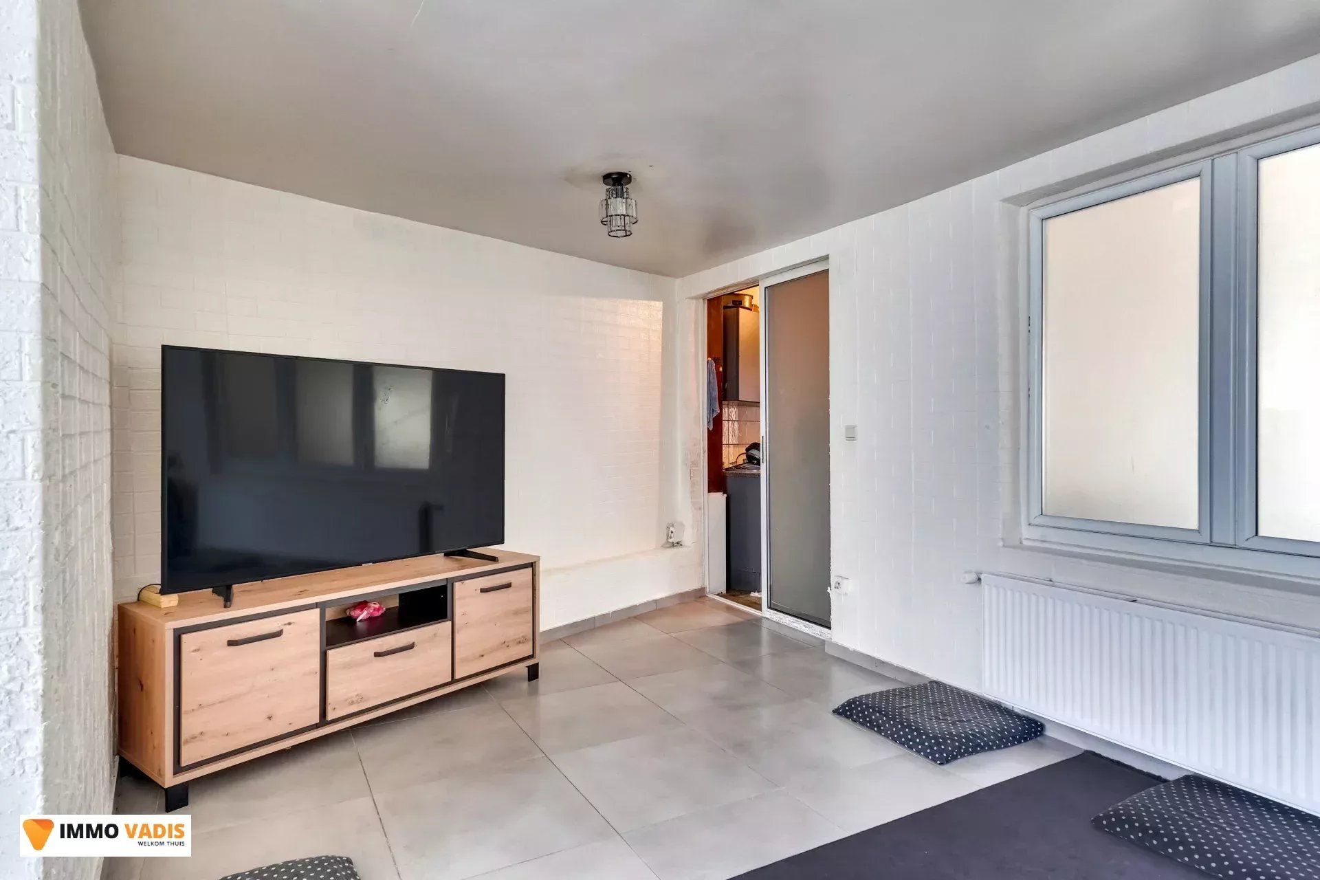 Handelspand met woonst en naastliggende woning foto 20