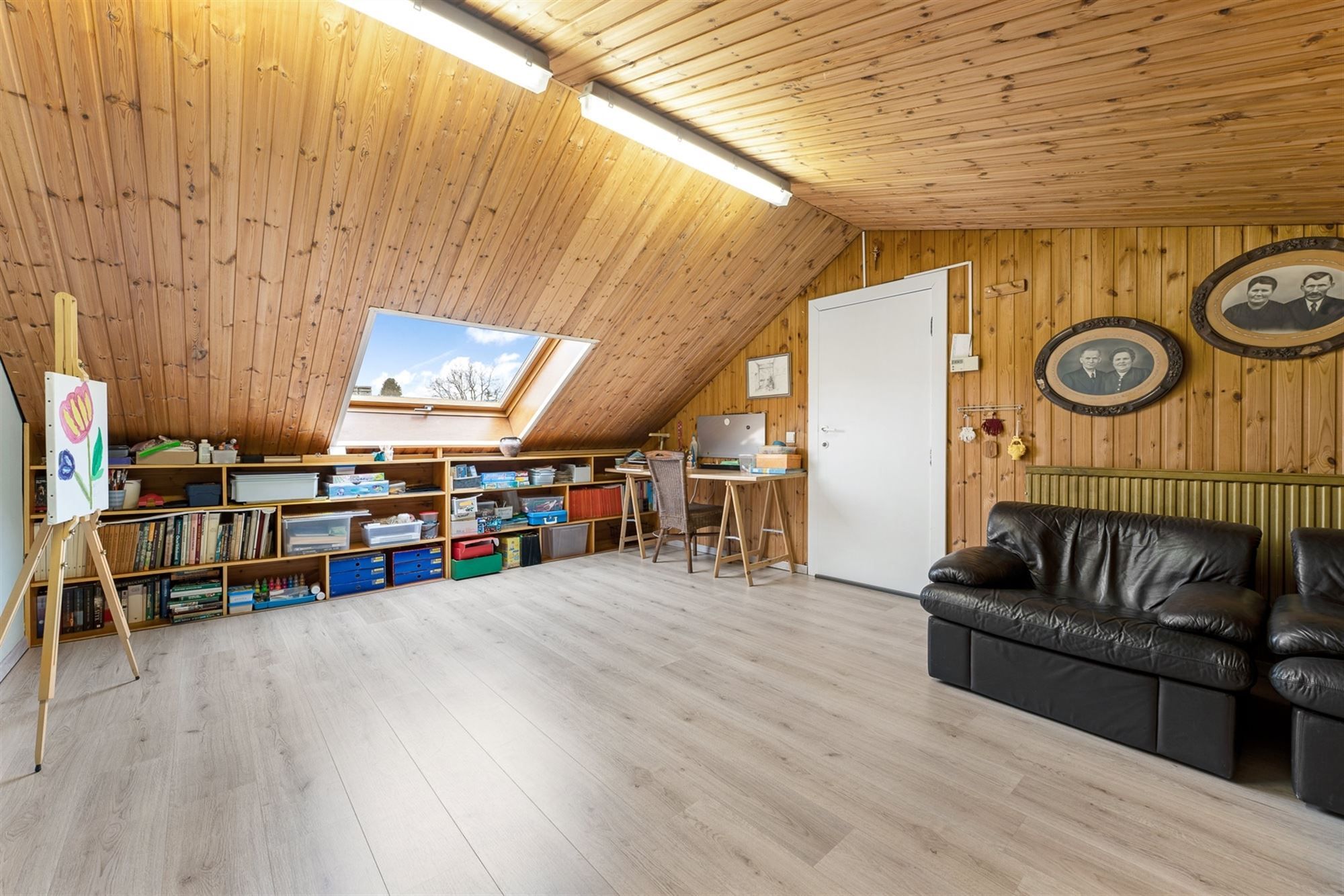 KNAP GERENOVEERDE WONING MET 5 SLAAPKAMERS OP EEN PERCEEL VAN 5A95CA TE KORSPEL foto 15