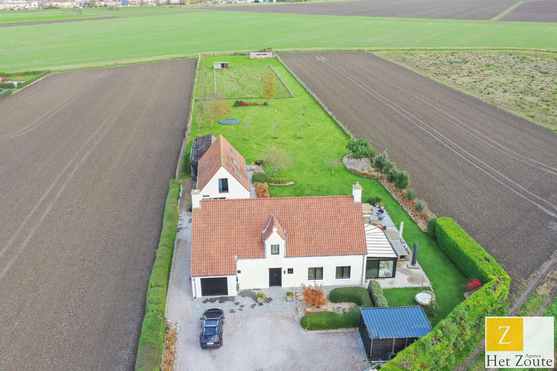 Twee ruime villa’s op één groot perceel (5.460 m²) te Knokke foto 2