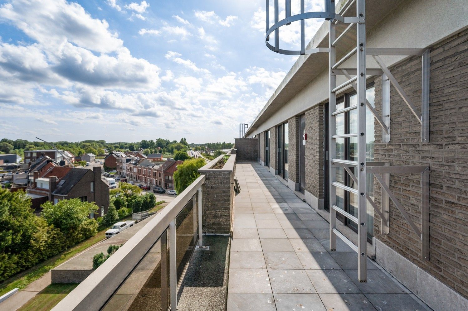 Prachtig verzorgd penthouse met 3 slaapkamers en 360° terras te Lier foto 17