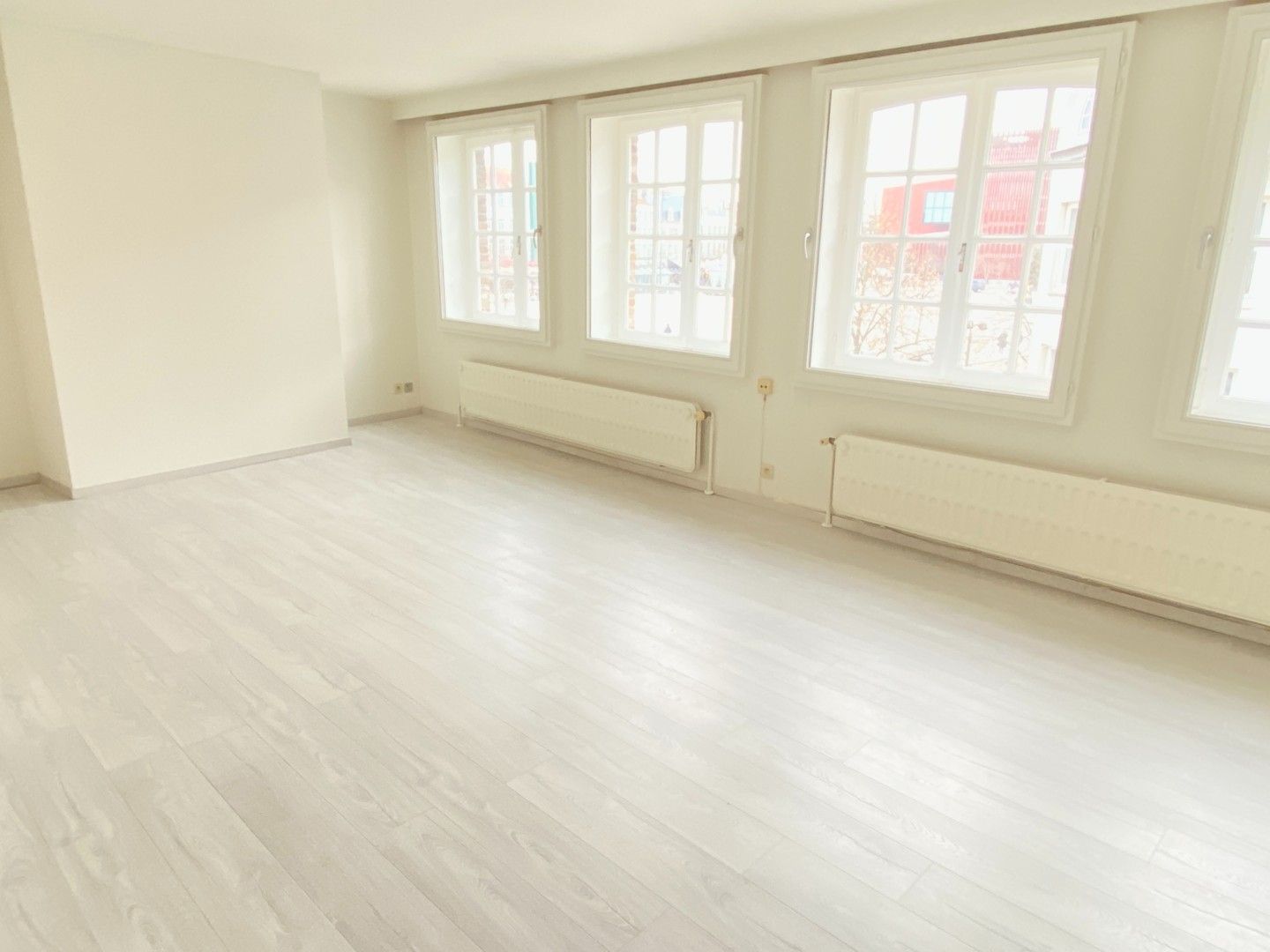 Prachtig appartement met open zicht op ’t Zand in hartje Brugge! foto 4