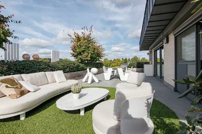 INVESTERINGSPAND: TOP GELEGEN PENTHOUSE MET UNIEK TERRAS EN LEVENSLANGE HUURDERS foto 6