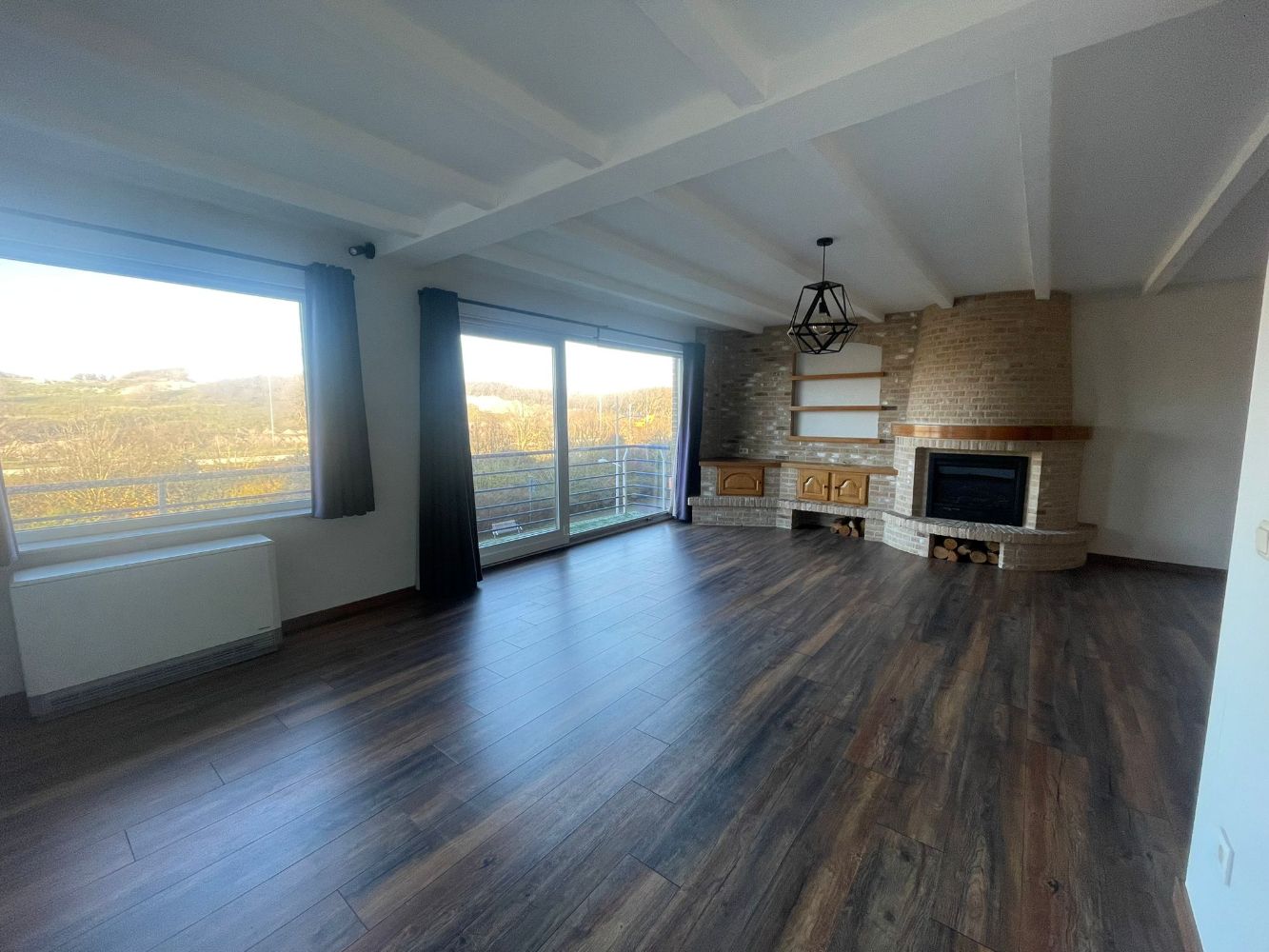 Gerenoveerd 2 slaapkamer appartement met zicht op de duinen foto 2