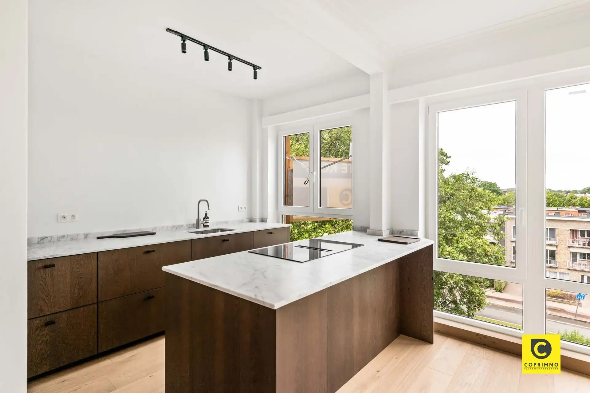 Prachtig gerenoveerd appartement foto 3