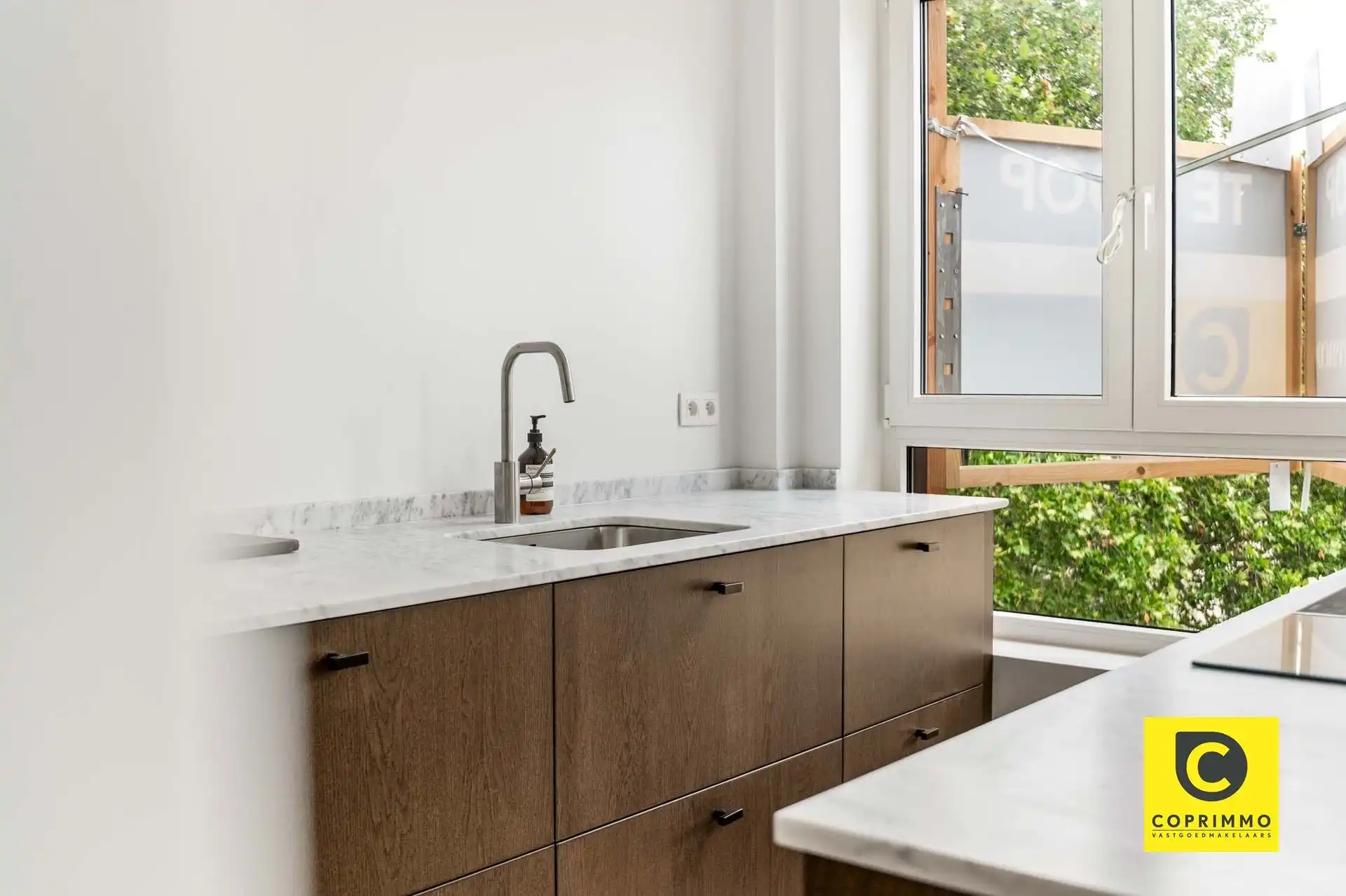 Prachtig gerenoveerd appartement foto 3