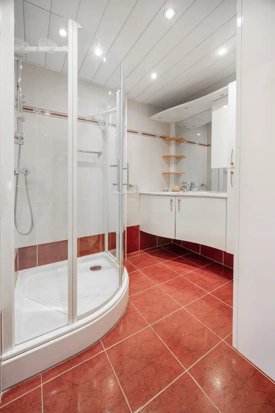 Mooi centraal gelegen appartement met 2 slaapkamers en terras foto 11