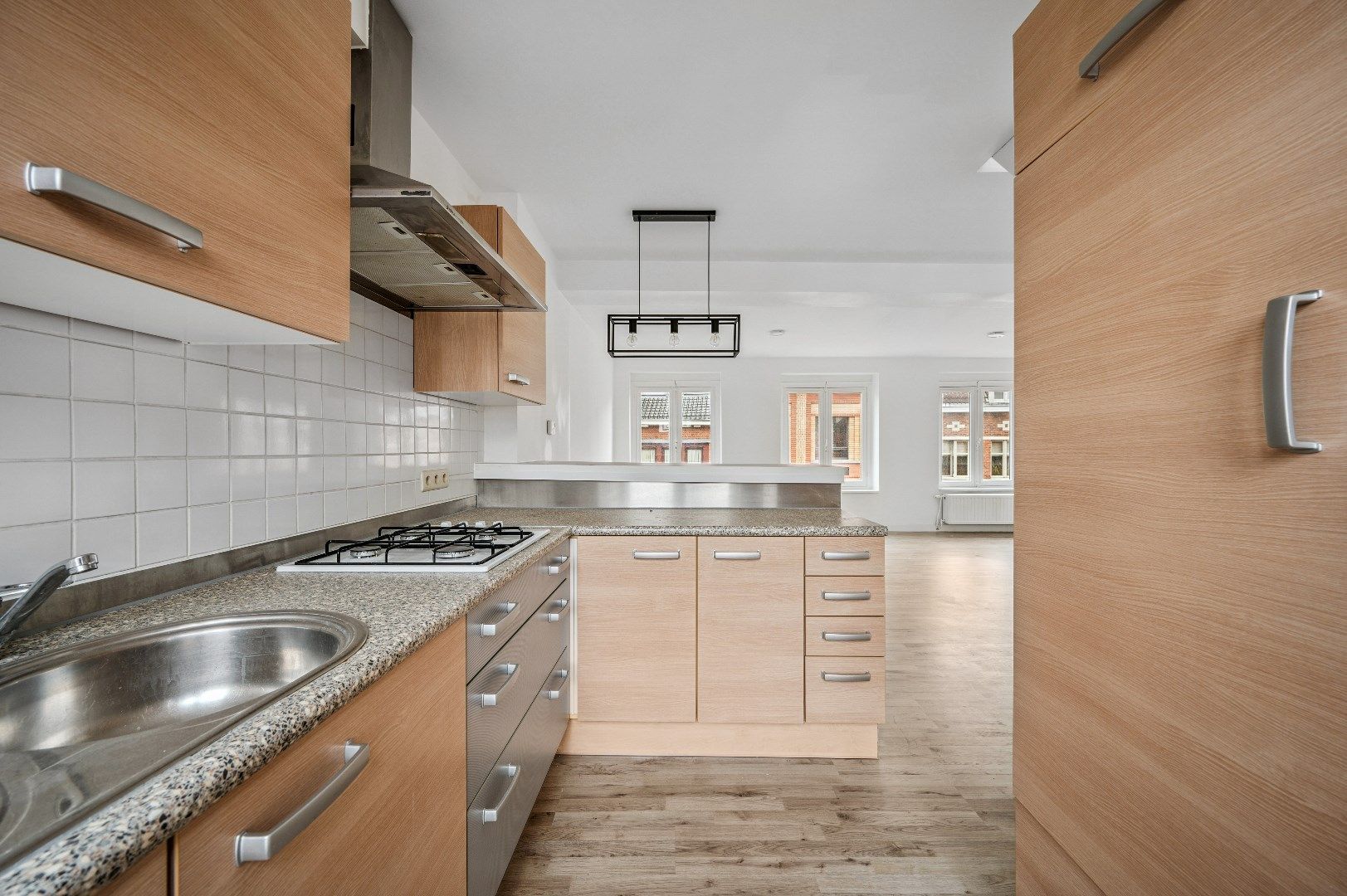 Opbrengsteigendom met 2 appartementen en een handelspand in het hart van Tienen foto 25