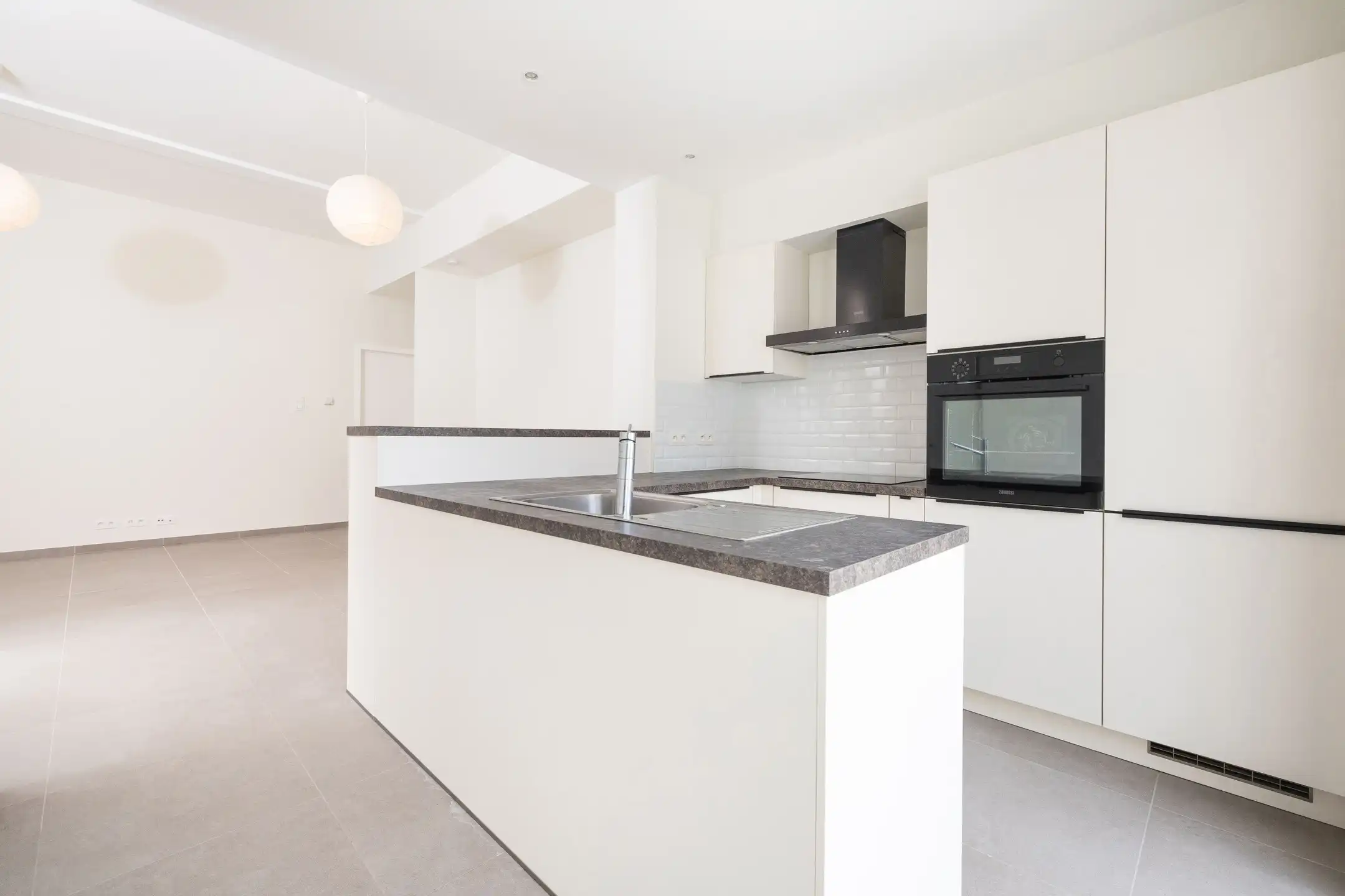 Mooi appartement met 2 slaapkamers van ± 75 m² foto 5