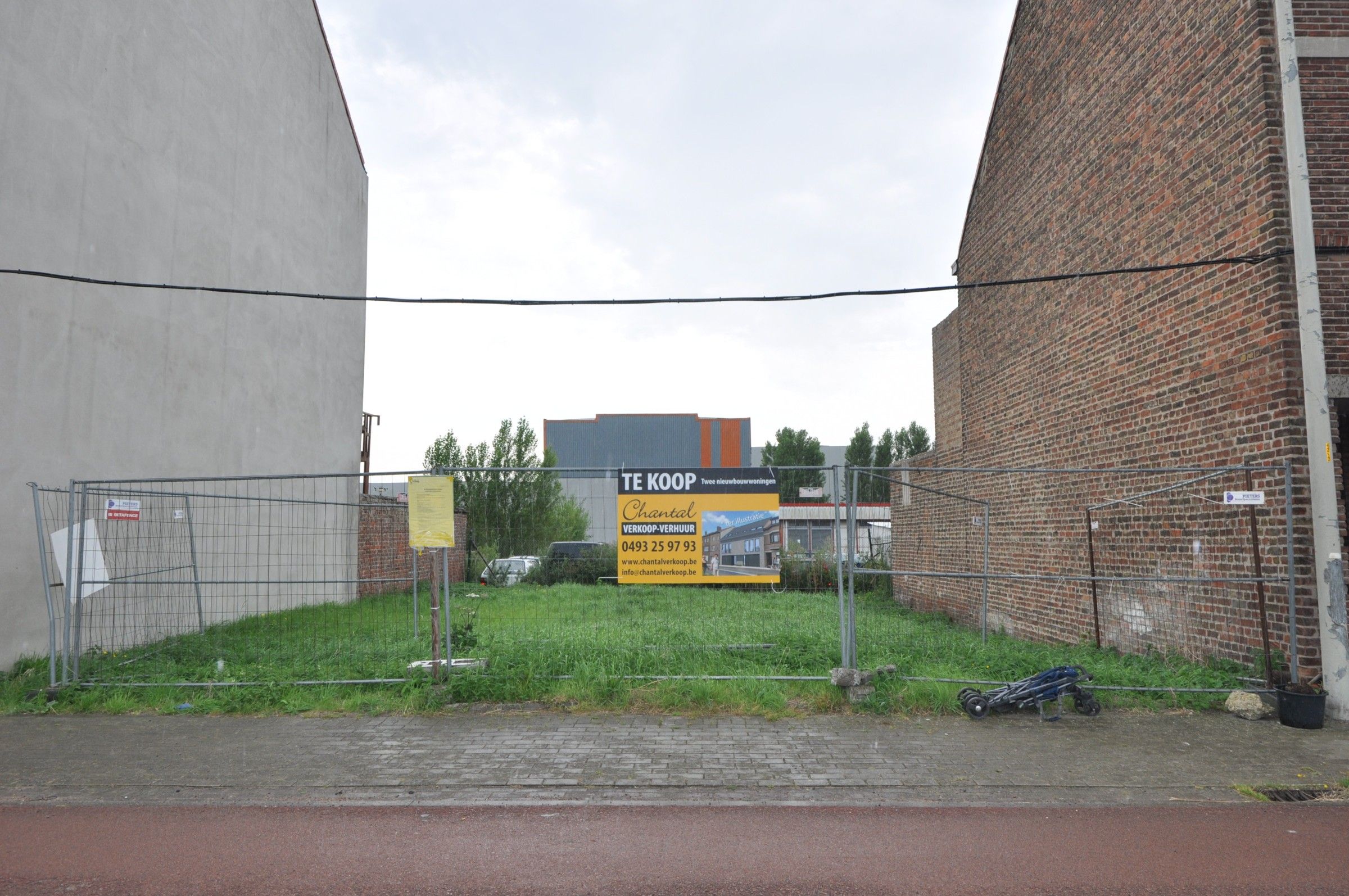 NIEUWBOUW WONING TE OOSTENDE foto {{pictureIndex}}