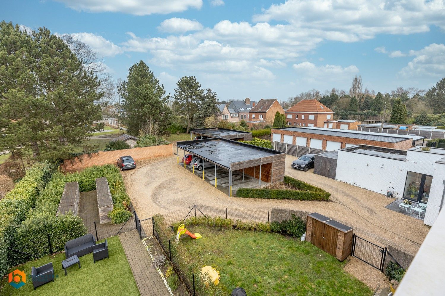 Appartement met 2 slpkrs en terras foto 12