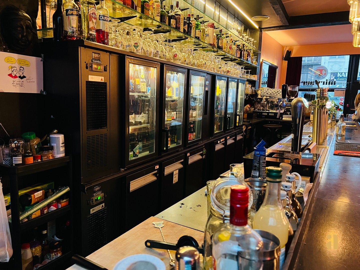 Grijp je kans: Iconisch horecapand te koop vlakbij het Gravensteen foto 4