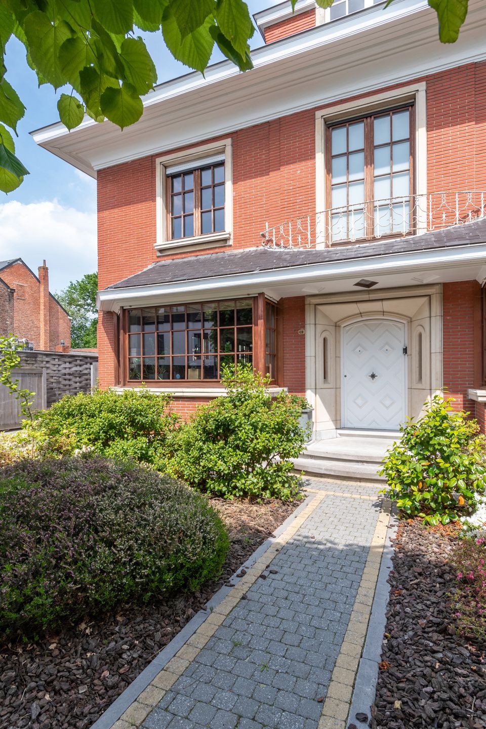 Meesterwoning met bouwgrond en extra mogelijkheden foto 3
