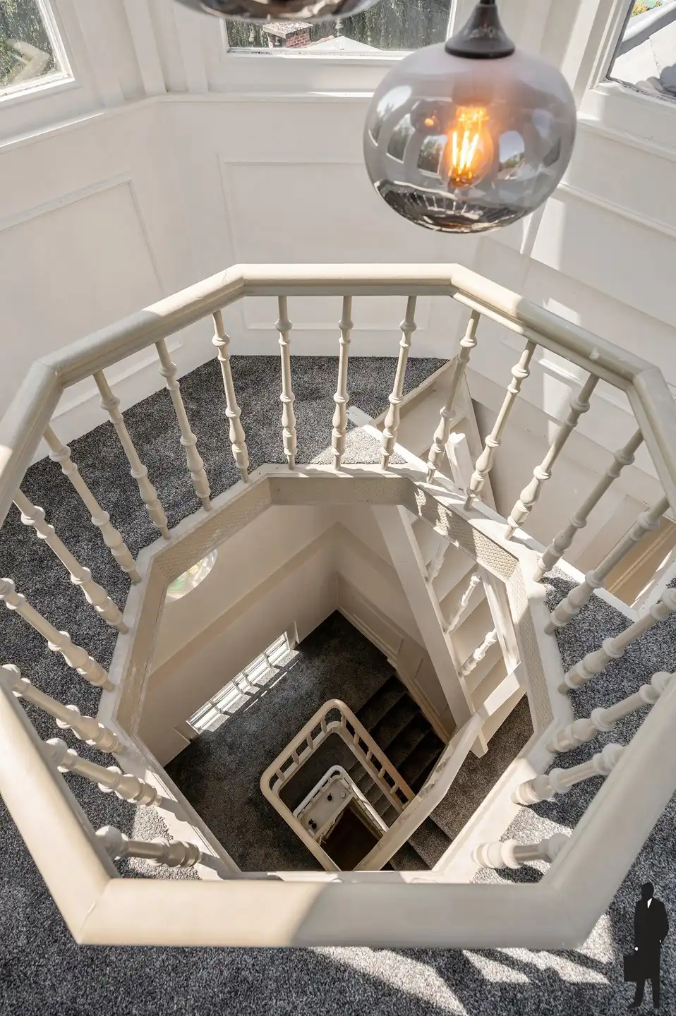 Statige karaktervilla met iconische toren en exclusief tuinpaviljoen foto 22