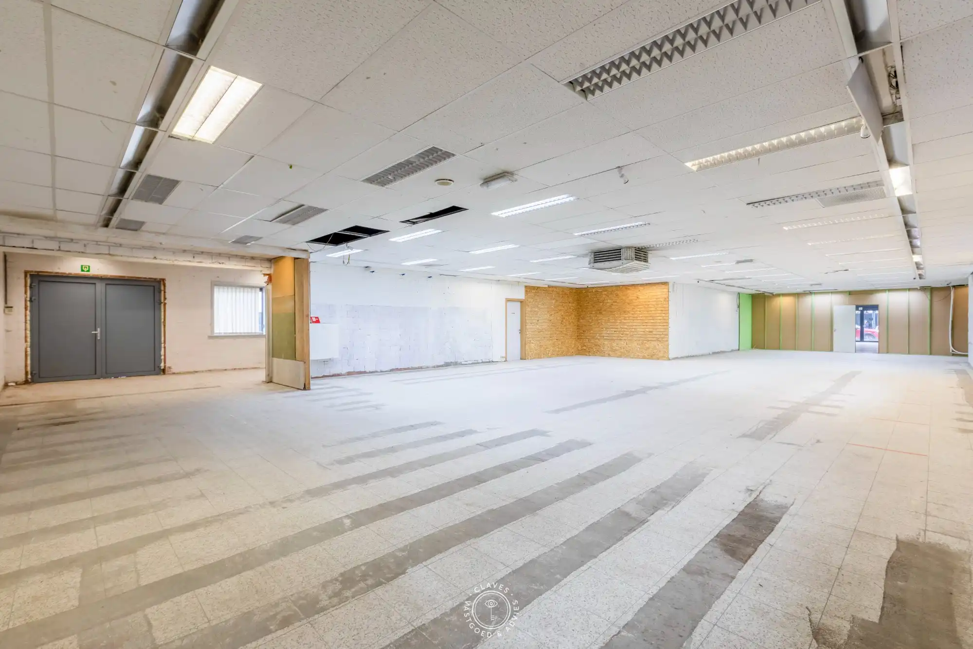 Ruim handelspand in het centrum van Temse foto 8