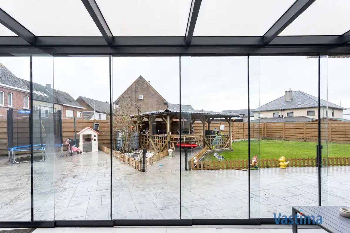 Instapklare, energiezuinige familiewoning met 4 slaapkamers, tuin en garage foto 26