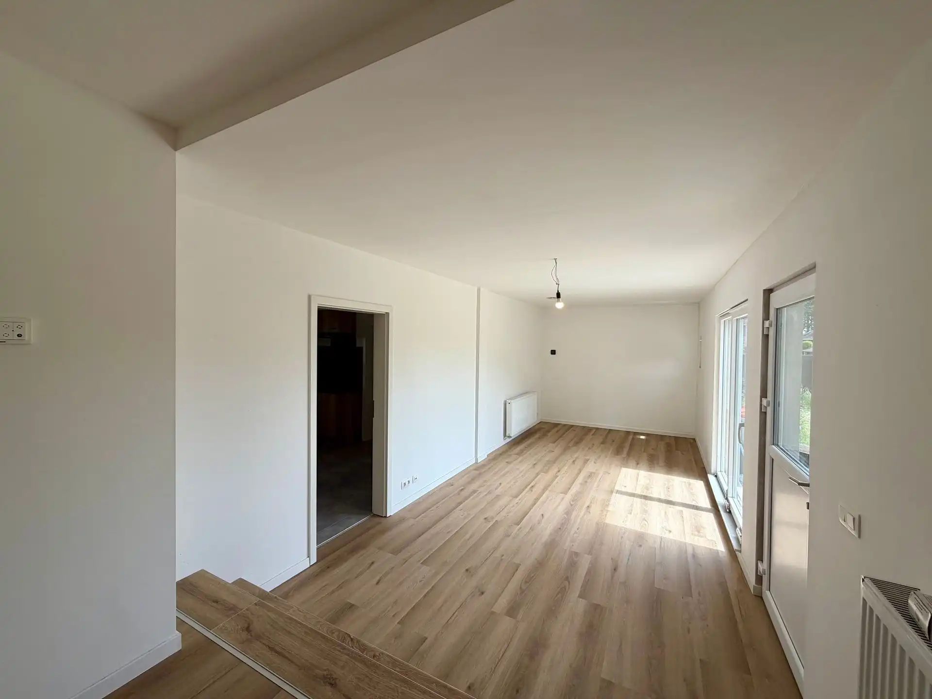 Volledig vernieuwd en instapklaar gelijkvloers appartement met 2 slaapkamers. foto 13