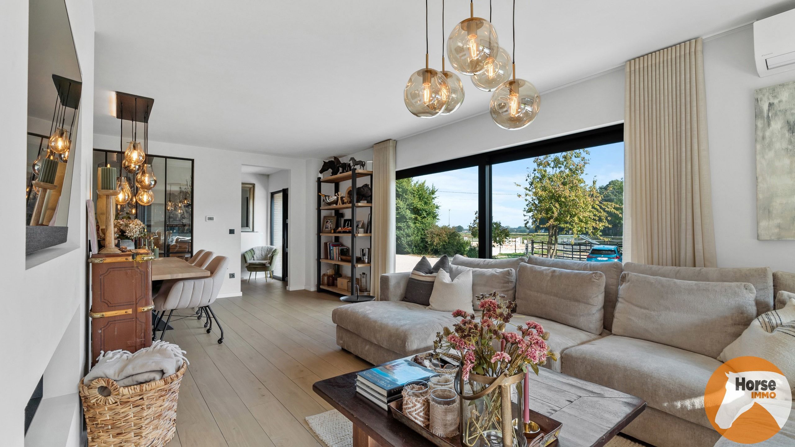 OUDSBERGEN - Prachtig gelegen woning met loodsen op 2ha5 foto 8