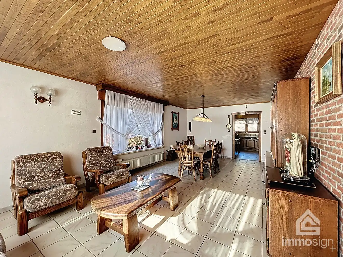 Charmante en ruime gezinswoning te Hamont met 3 slaapkamers op perceel van 11a07ca! foto 5