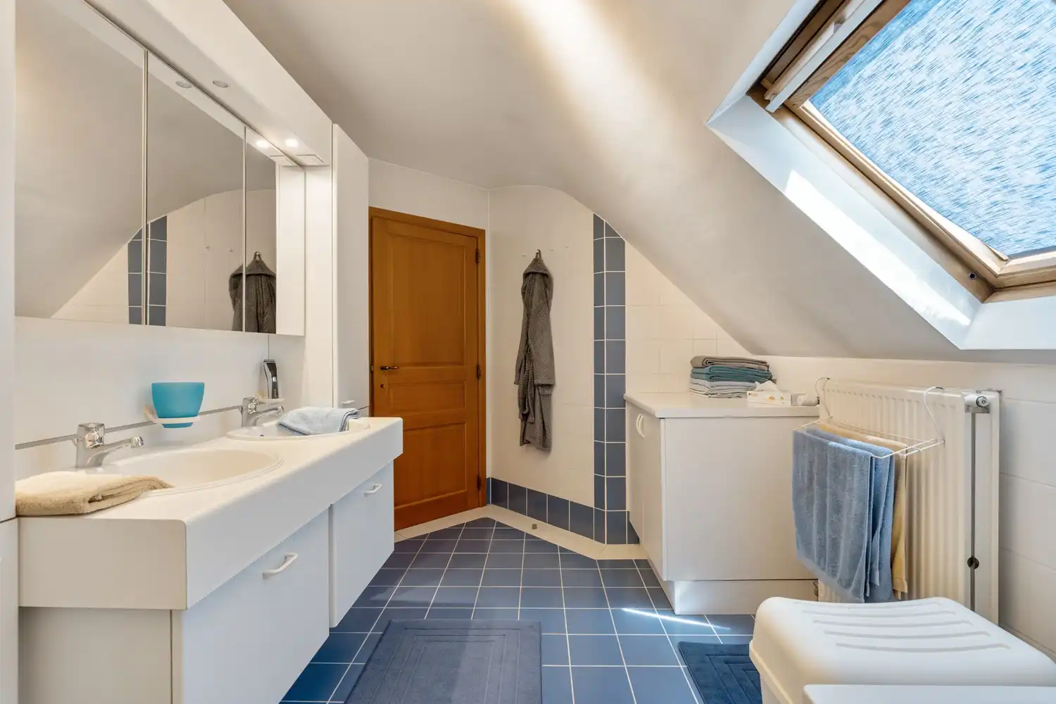 Goed gelegen villa met 4/5 slaapkamers, een bureau, een garage en een mooie tuin op een groene ligging te Kessel-Lo! foto 28