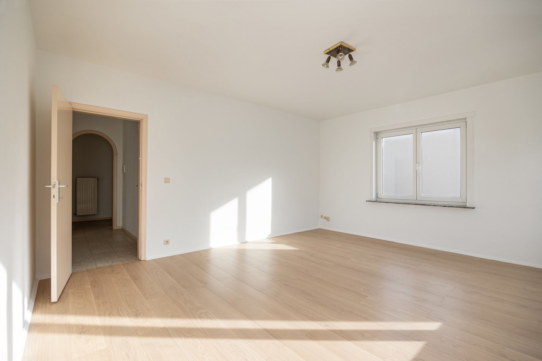 Appartement met 2 slaapkamers, terras en parkeergelegenheid foto 5