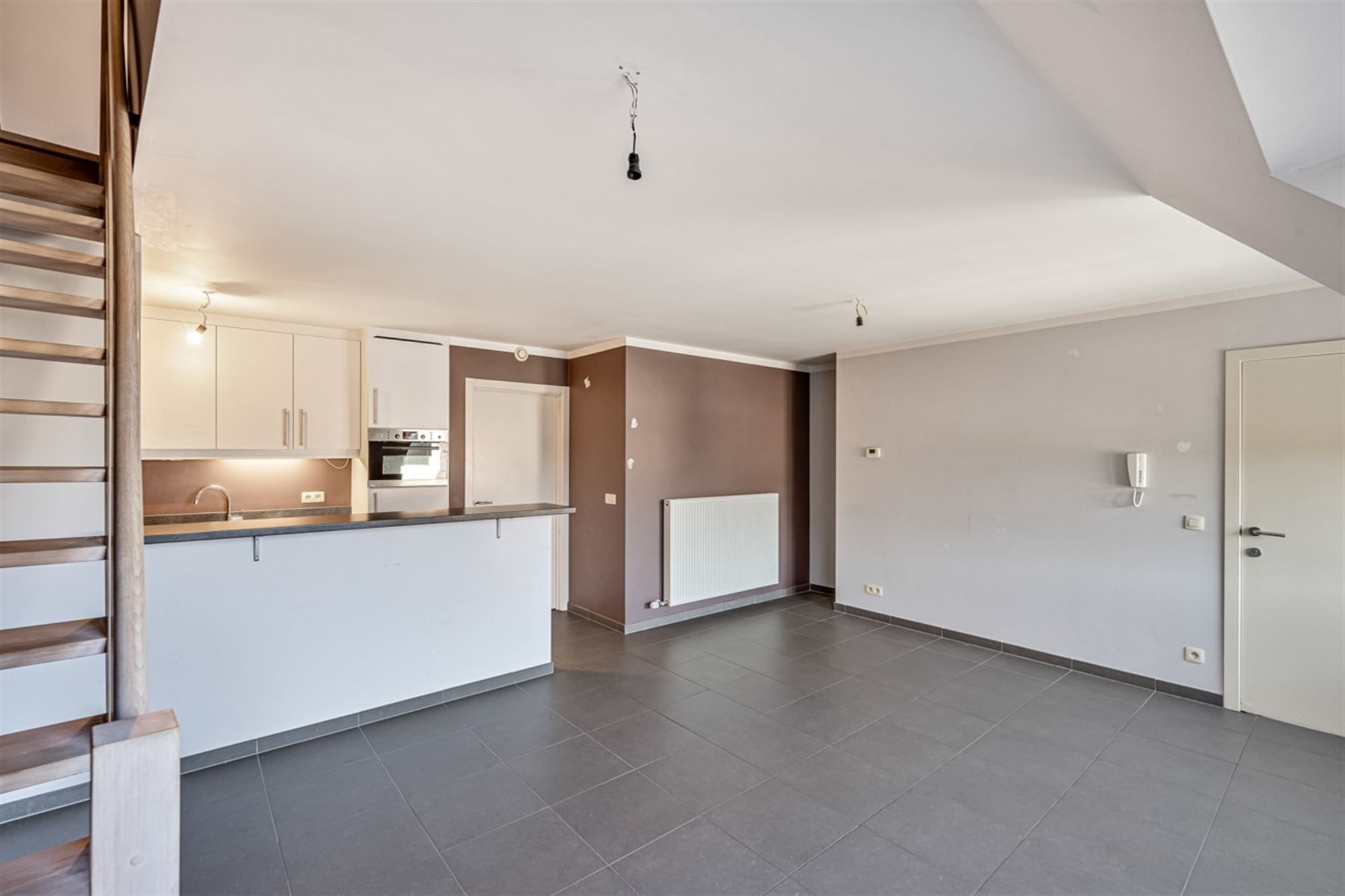 Prachtig appartement met 2 slaapkamers en veelzijdige duplex-verdieping te Bambrugge foto 4