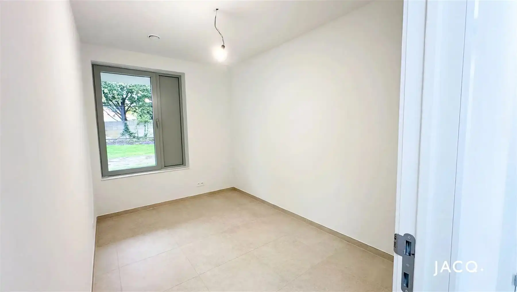 Nieuwbouw glv appartement met 2 slaapkamers en tuin! foto 10