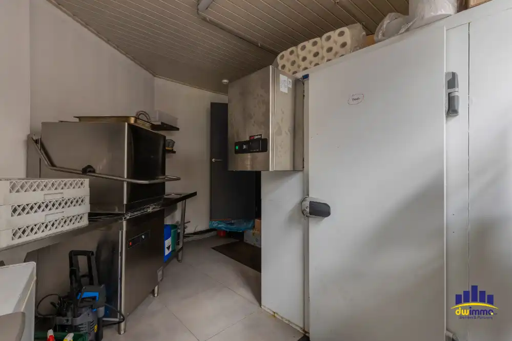 Instapklaar horecapand ter overname op gekende locatie in Gent-Centrum foto 15