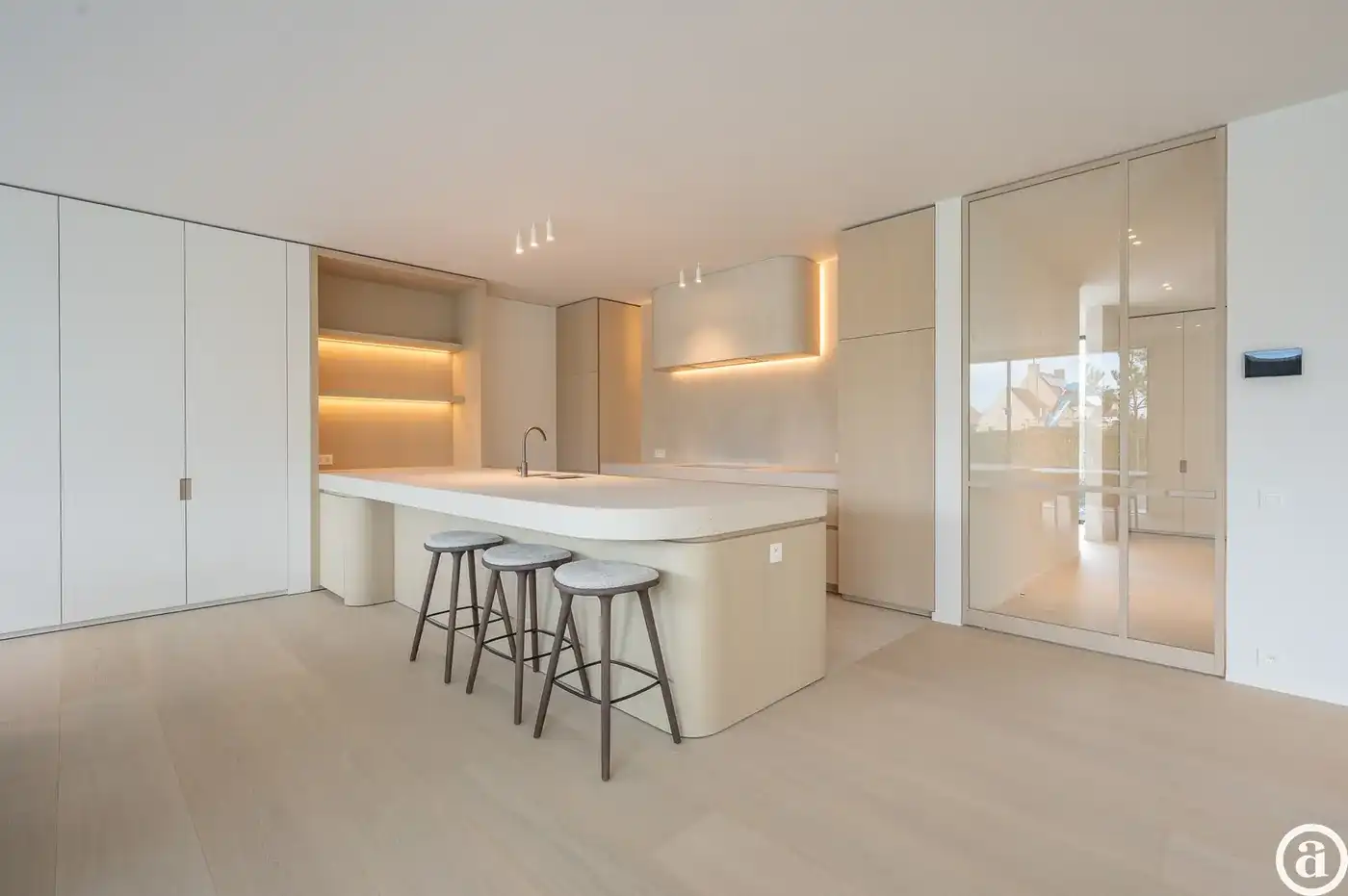 Luxueuze nieuwbouwvilla gelegen aan de rand van het Zoute. foto 10