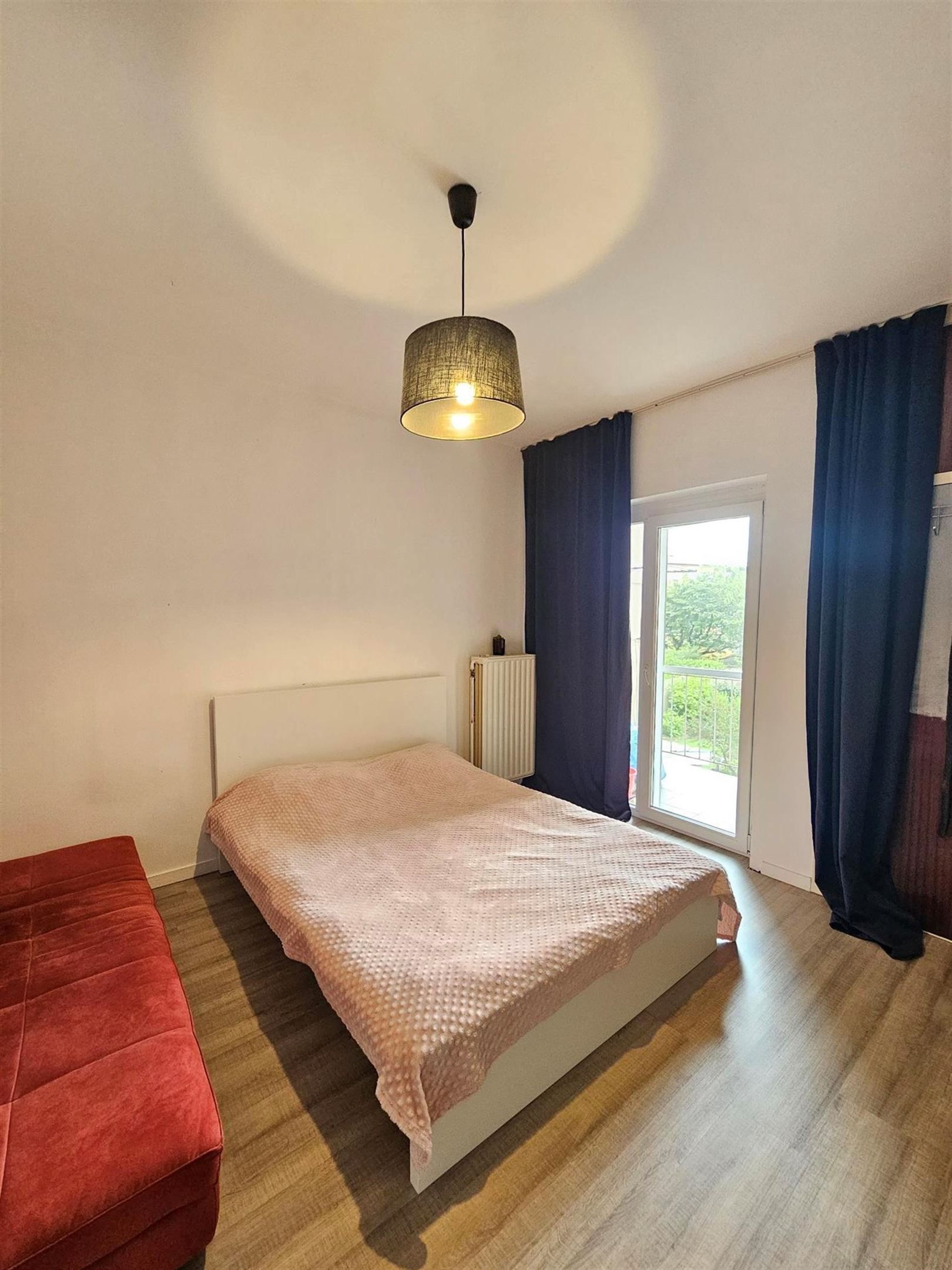 Instapklaar appartement met 2 slpks en terras foto 5