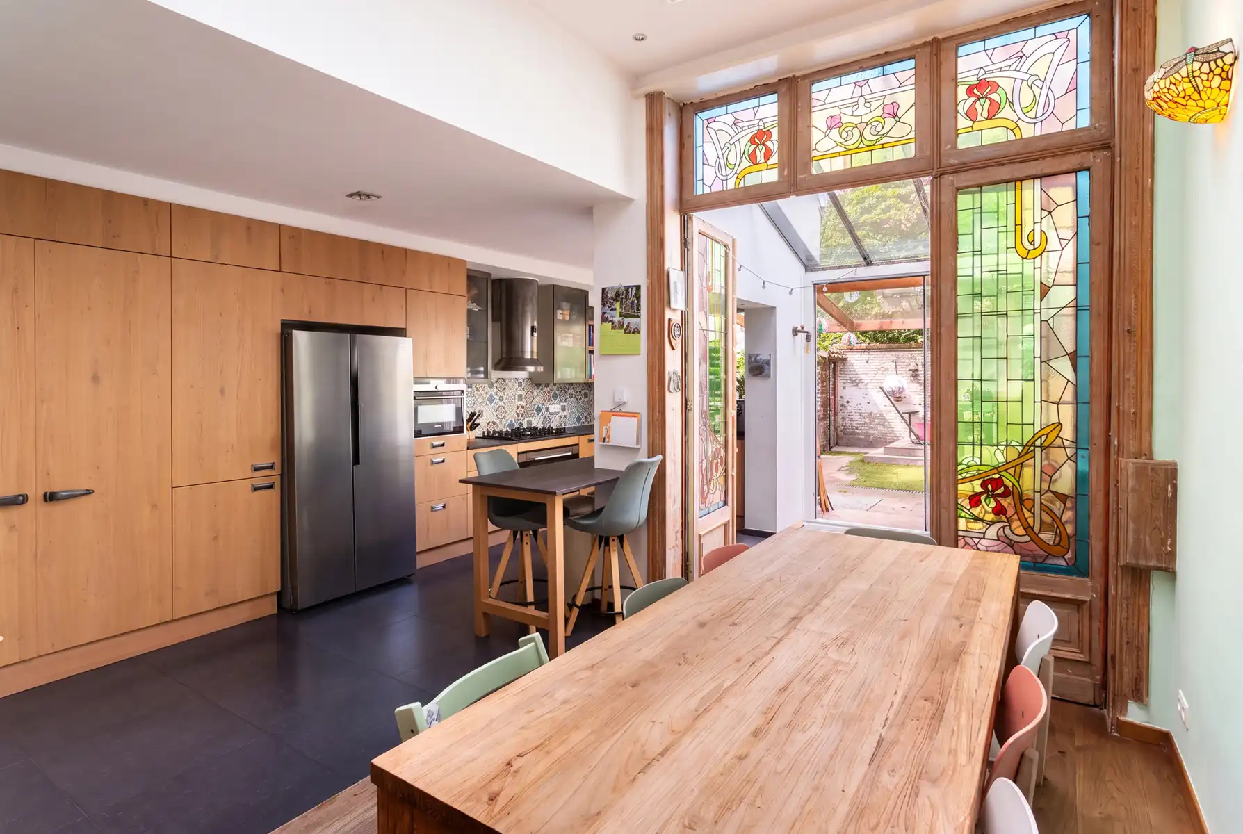 Oud-Berchem | Authentieke herenwoning met 5 slpks + tuin foto 6