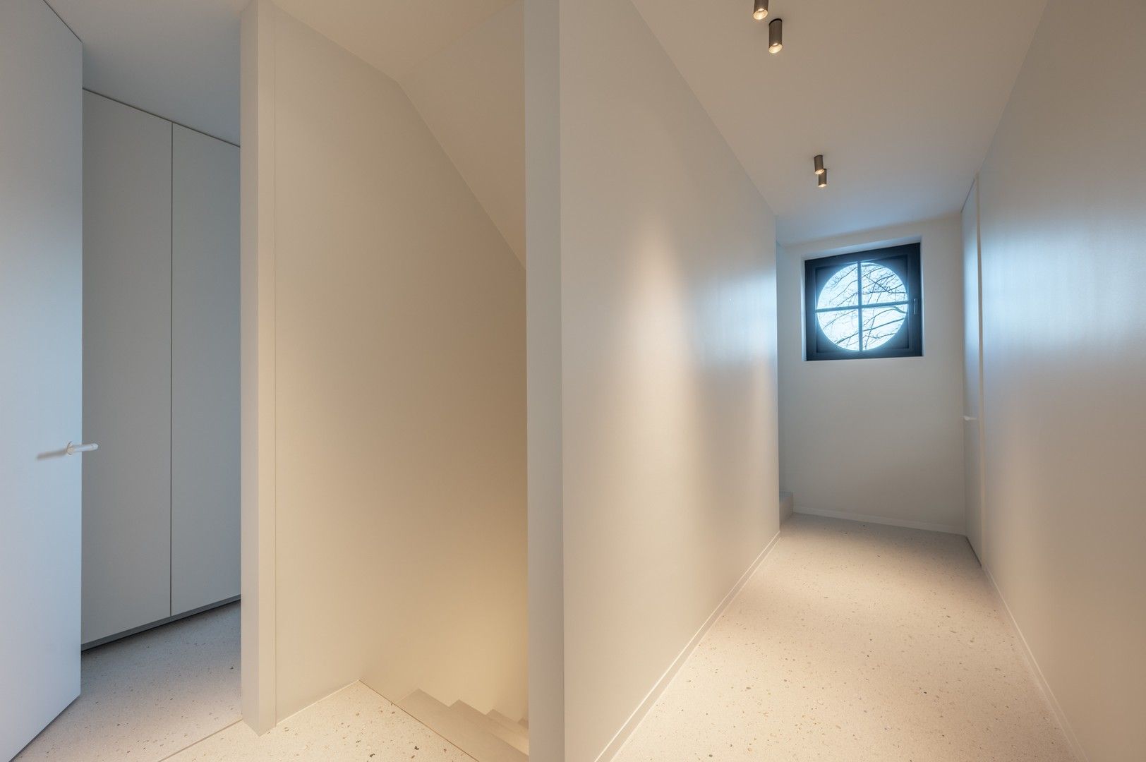 Instapklare nieuwbouwvilla met 5 slaapkamers en zuidgerichte tuin foto 30