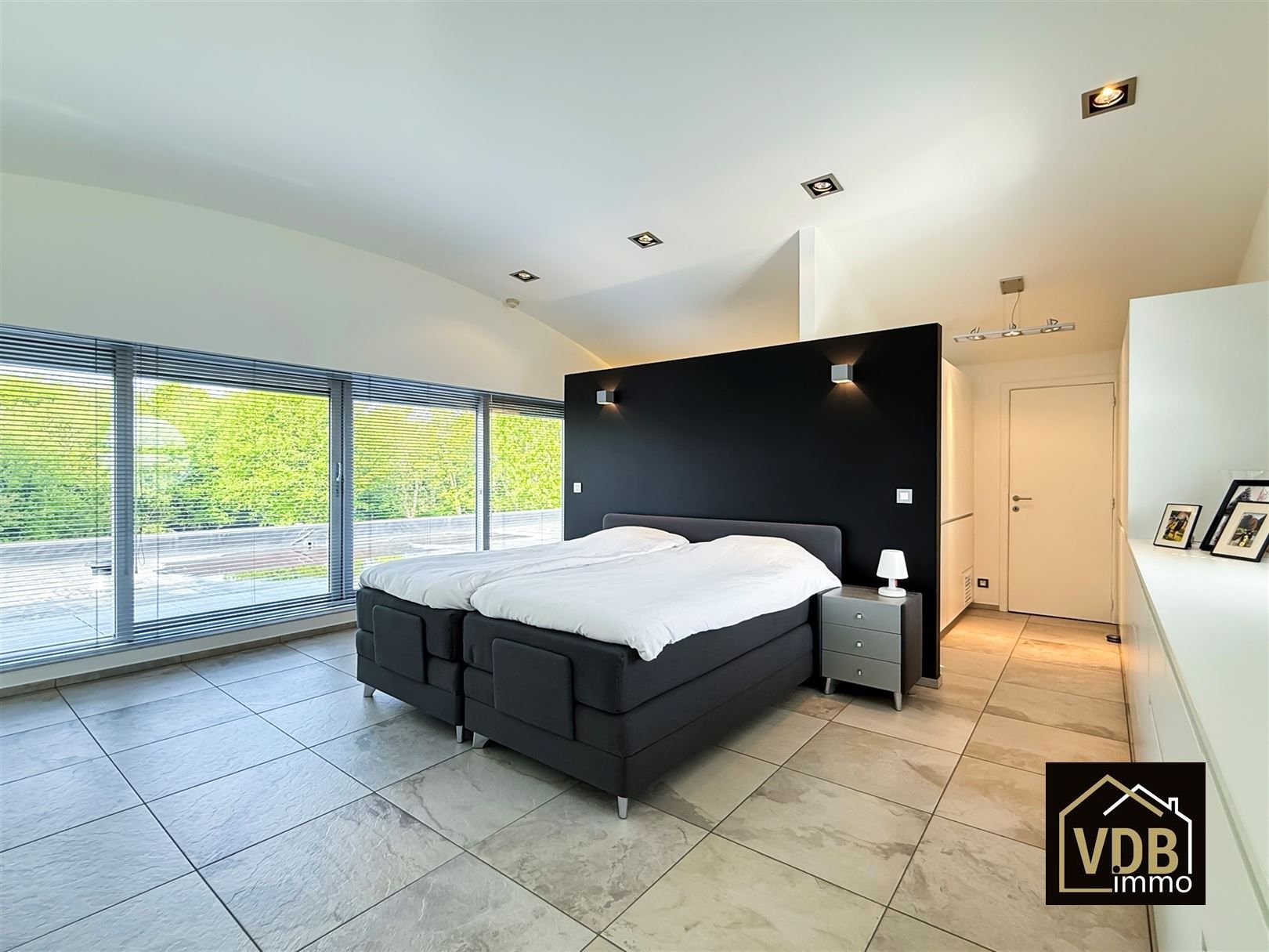 Penthouse zeer goed afgewerkt foto 38