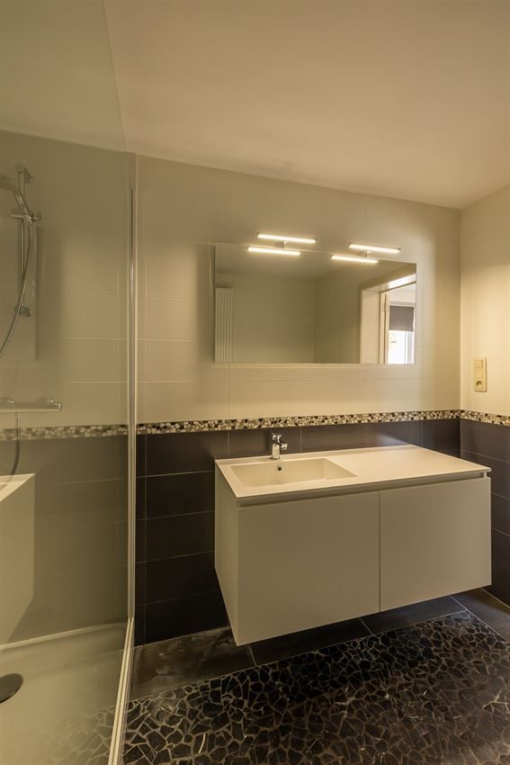 Royale gezinswoning, veel privacy, subliem terras foto 49
