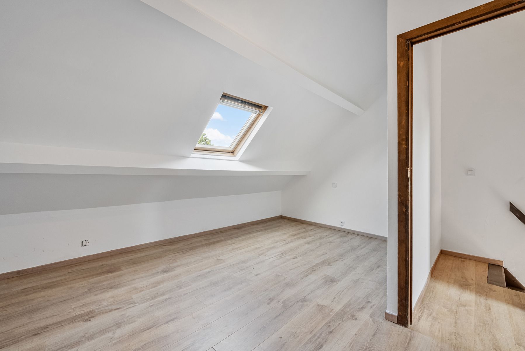 Appartementsgebouw met 2 entiteiten en terrassen foto 22
