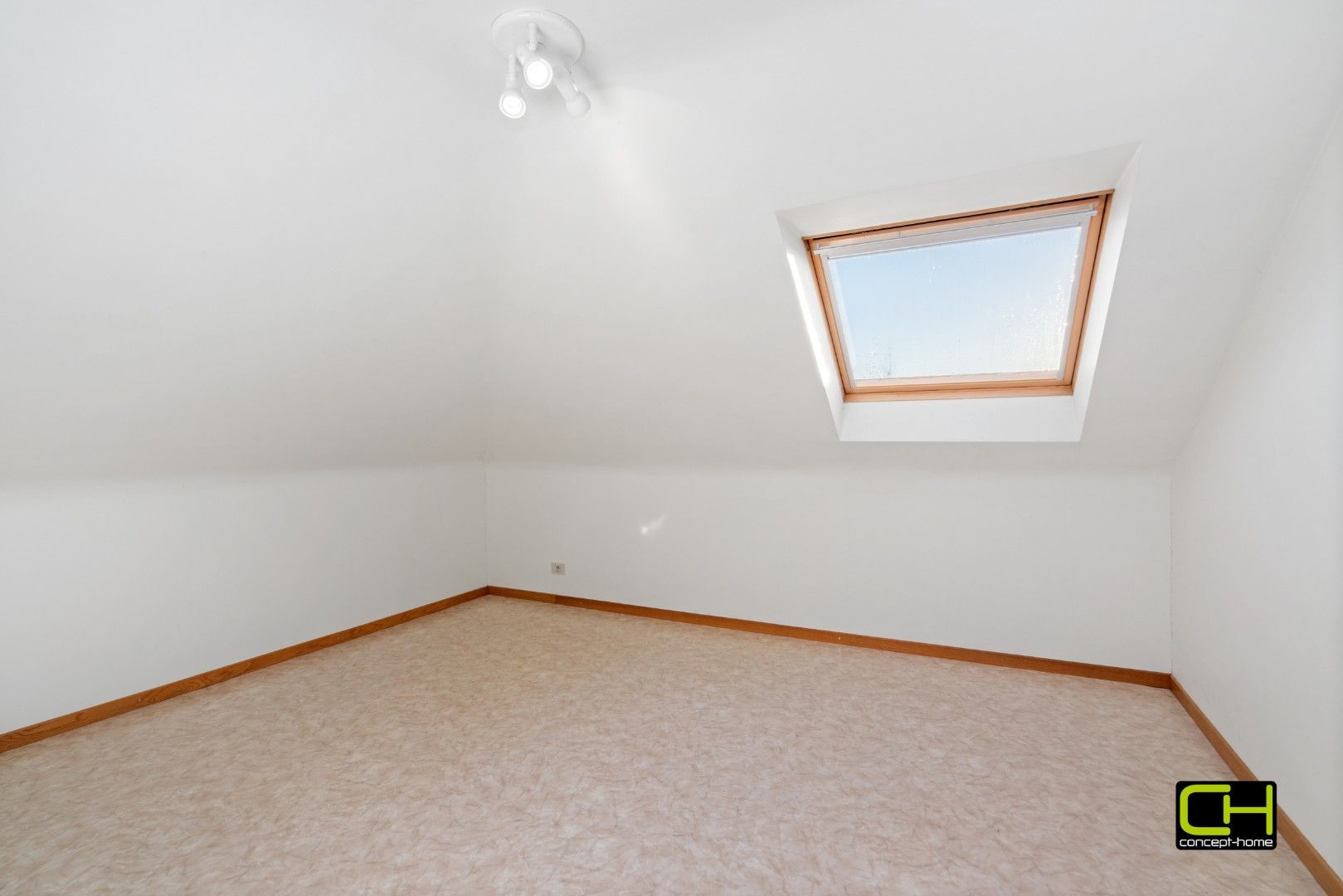 Ruime open bebouwing te koop in Zomergem foto 14