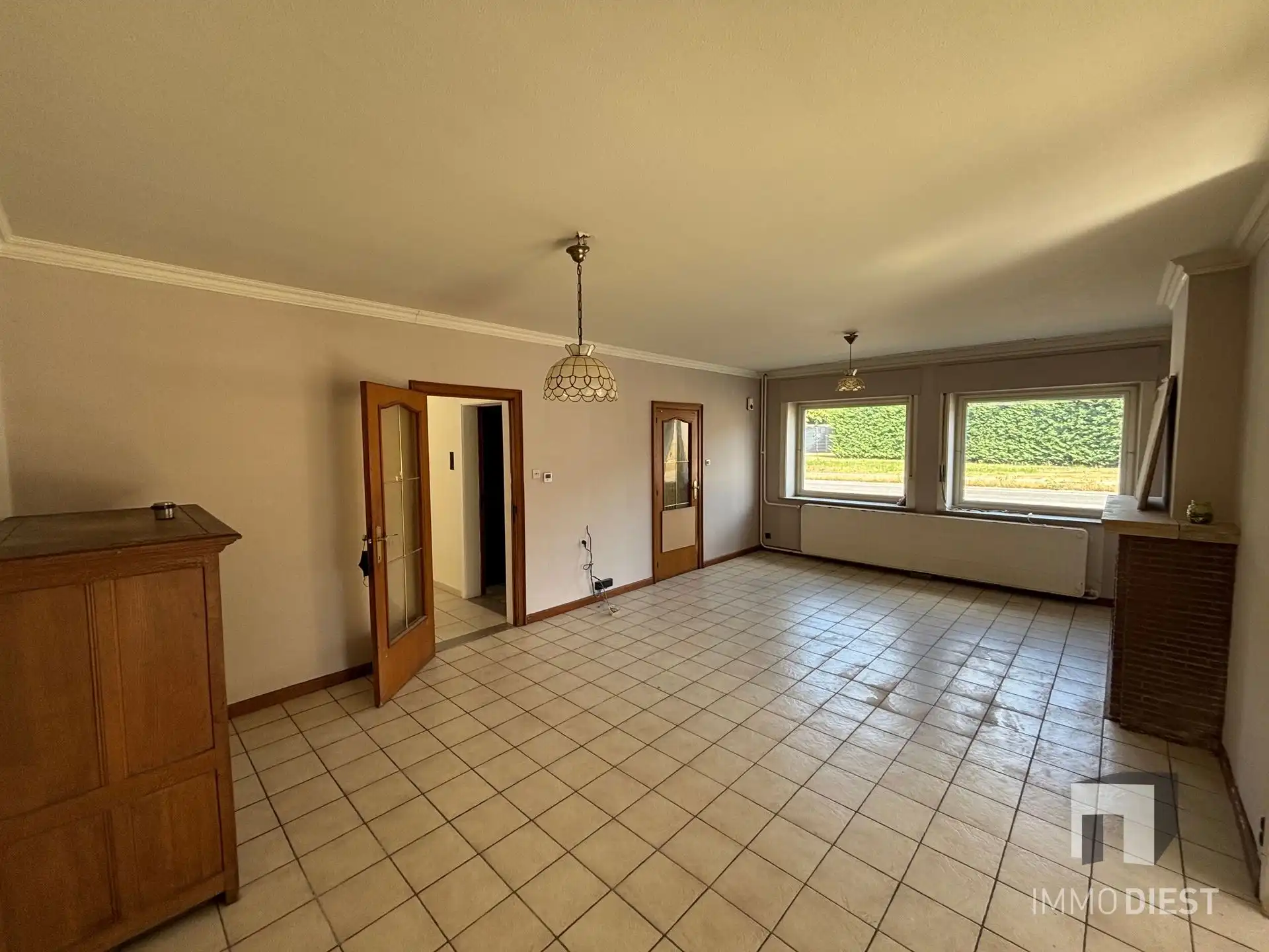 Ruime betaalbare woning met veranda en bijgebouw foto 8