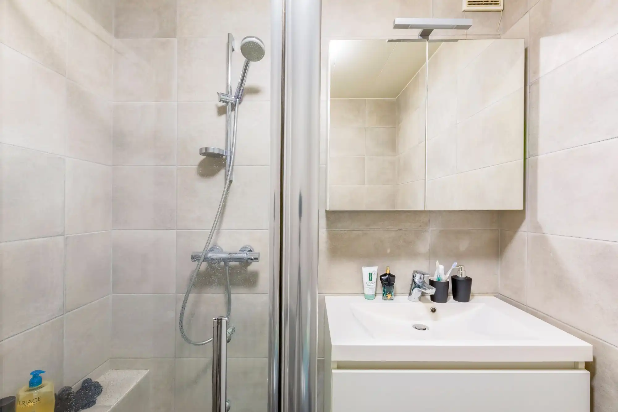 1-slaapkamerappartement met terras en centrale ligging foto 6