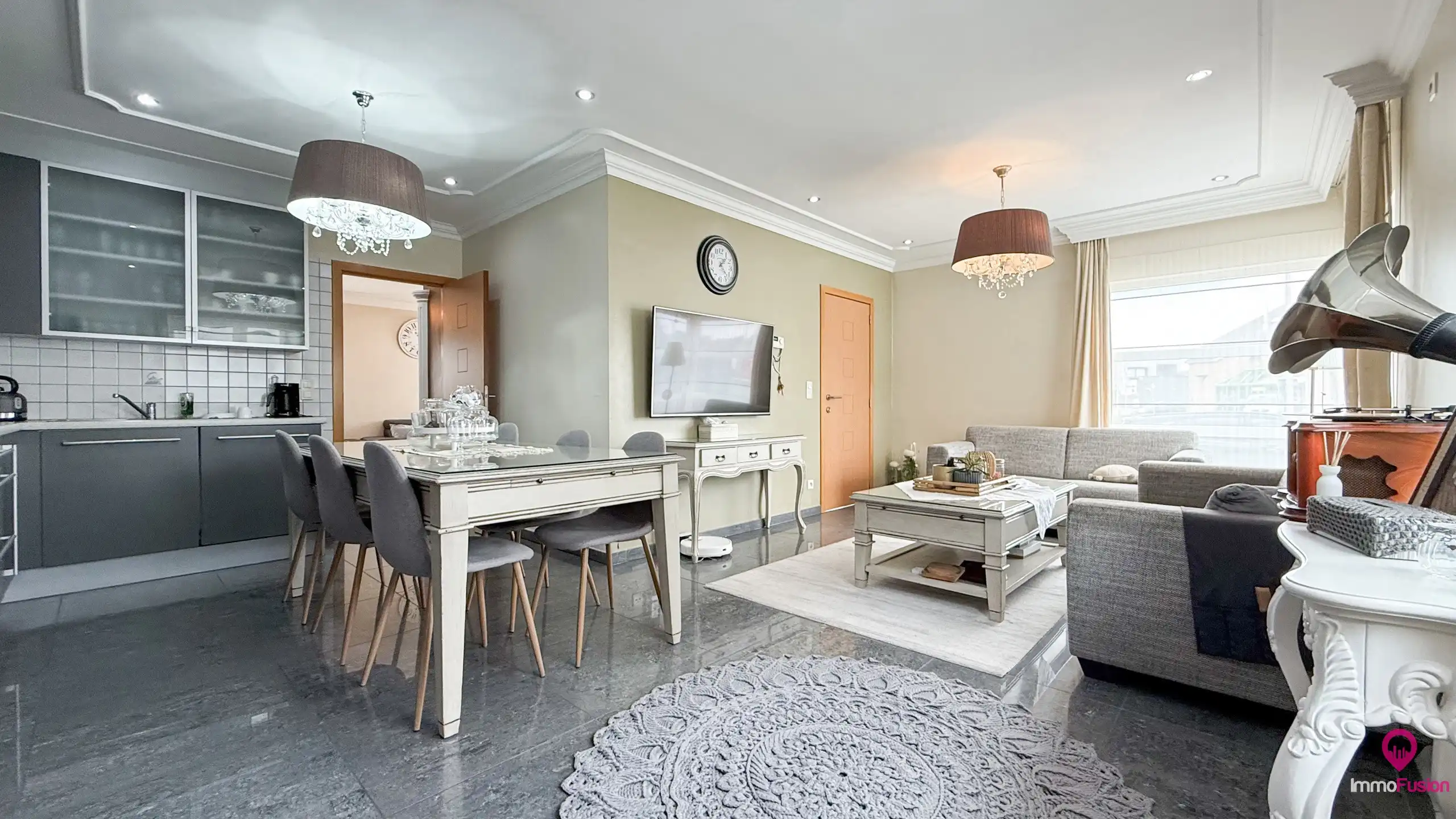 Ruime woning van 285m² met 5 slpks en apart bureel ruimte!  foto 6