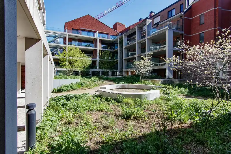 Moderne serviceflat met 2 ruime slaapkamers, 2 badkamers en een uitnodigend terras op een TOP locatie in het centrum van Hasselt foto 22