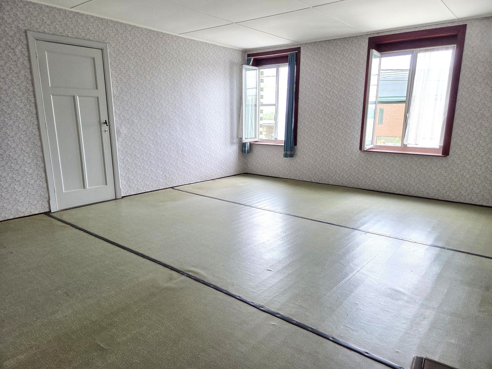 WSB-Immo biedt u deze prachtige te renoveren woning! foto 7